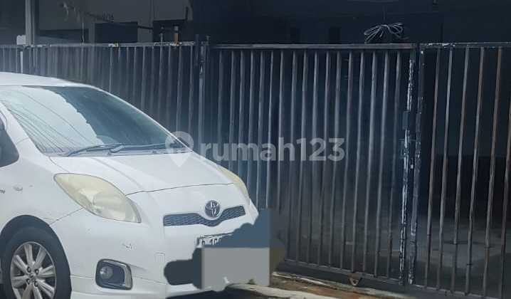 Standard 1.5-Story House Negotiable & Affordable Price in Kelapa Gading, North Jakarta Standard 1.5-Story House Negotiable & Affordable Price in Kelapa Gading, North Jakarta