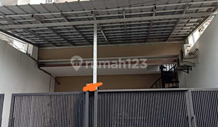 Rumah Modern Minimalis Bagus Rapi Terawat di Sunter Mas Timur Jakarta Utara