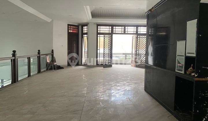 Harga Dibawah NJOP! Rumah 2 Lantai Layak Huni di Sunter Jakarta Utara