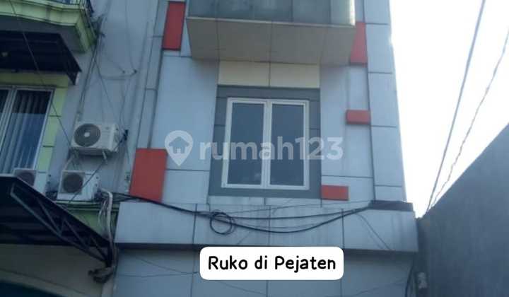 Ruko 4.5 Lantai untuk Kantor Dll Parkir Luas Siap Pakai di Pejaten Pasar Minggu Jakarta Selatan
