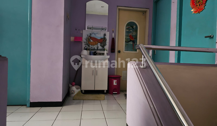 Rumah Dekat Mal Sekolah Pusat Kuliner di Taman Palem Cengkareng Jakarta Barat 2