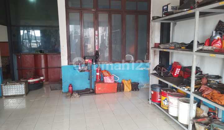 Full Building Workshop Warehouse Ready to Use in Lenteng Agung, South Jakarta Full Building Workshop Warehouse Ready to Use in Lenteng Agung, South Jakarta