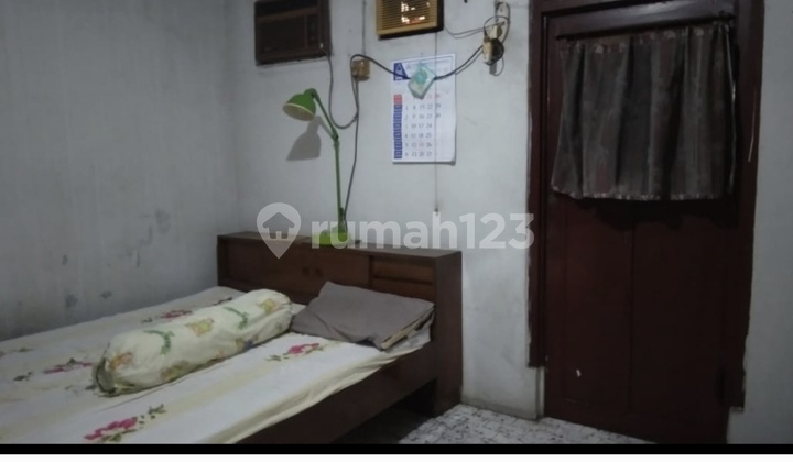 Rumah Tua Kalibaru Senen Jakarta Pusat Rp 1.25 M Nego Rumah SHM di Senen 2