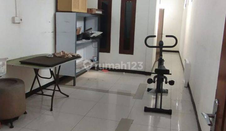 Dijual Rumah 3 lantai di Kartini Rp 925 juta nego Rumah 3 Lantai SHM Bagus 2