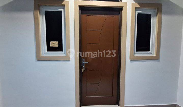 Rumah Baru 2 1/2 Lantai di Johar Baru Jakarta Rp 590 juta Rumah 3 Lantai SHM Baru Timur 2