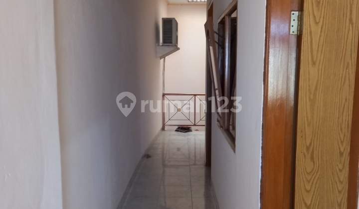 3-Storey House in Kemayoran, Central Jakarta, IDR 2.2 Billion Negotiable 3-Storey House in Kemayoran, Central Jakarta, IDR 2.2 Billion Negotiable