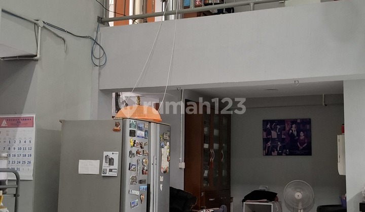 Rukan Senen Jakarta Pusat Siap Pakai Rp 160 Juta / Tahun Nego 2