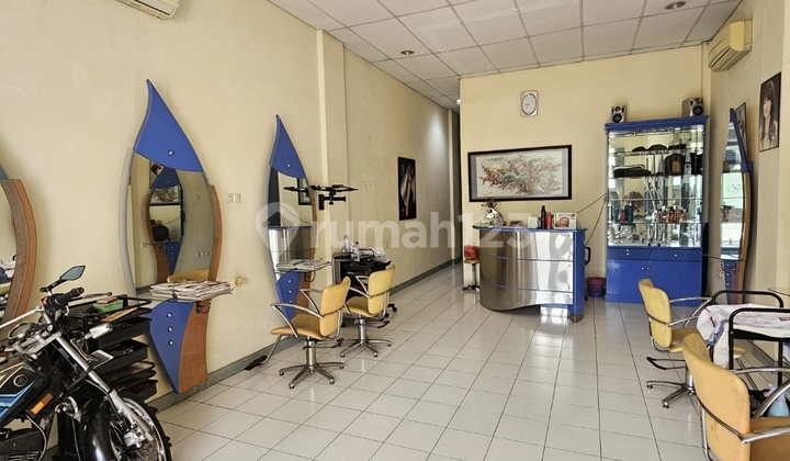 3-Storey Shop House in Sentra Gading Tangerang Rp 3.1 Billion Negotiable, Shop House in Cimone 72.0 m² Semi-Furnished HGB 2