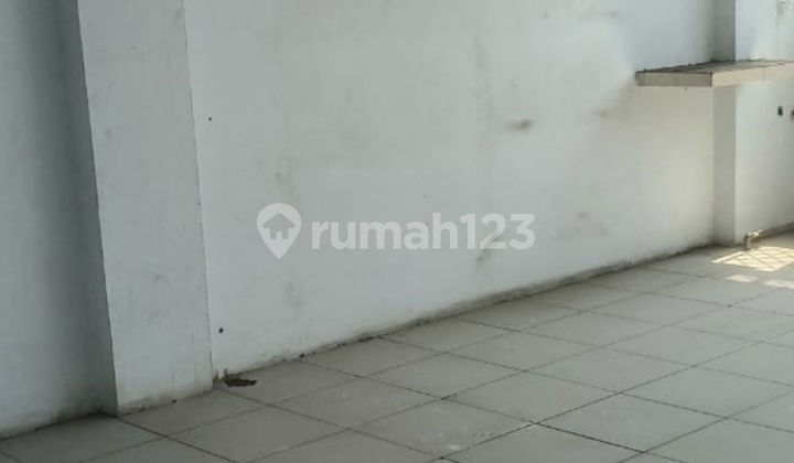 For Rent: Connected Shophouse in Senen, Central Jakarta Rp 300 Million / Year Negotiable. Shophouse in Senen 168.0 m² Unfurnished HGB. Shophouse in Senen 168.0 m² Unfurnished HGB. 2