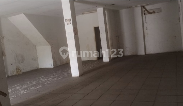 For Rent: Connected Shophouse in Senen, Central Jakarta Rp 300 Million / Year Negotiable. Shophouse in Senen 168.0 m² Unfurnished HGB. Shophouse in Senen 168.0 m² Unfurnished HGB. For Rent: Connected Shophouse in Senen, Central Jakarta Rp 300 Million / Year Negotiable. Shophouse in Senen 168.0 m² Unfurnished HGB. Shophouse in Senen 168.0 m² Unfurnished HGB.