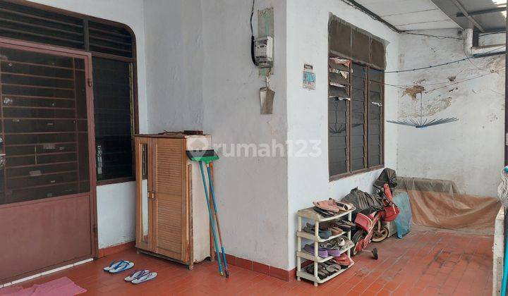 Dijual Rumah Mangga Besar Rp 1.2 M Nego 2