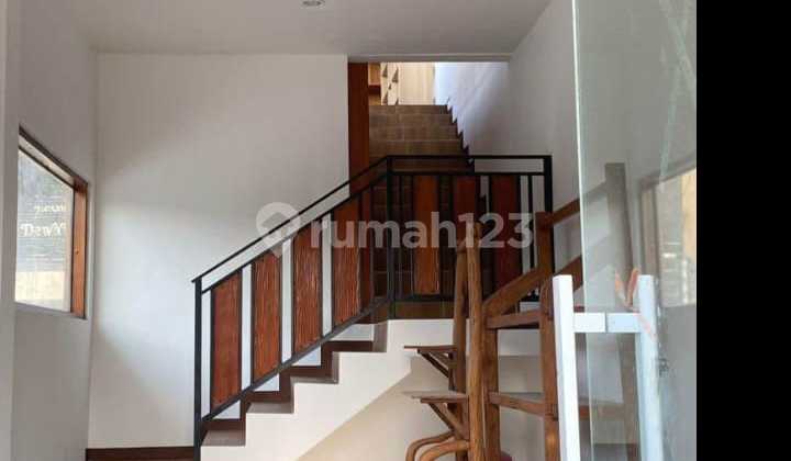 Ready-to-Use Shop House in a Busy and Culinary Area of Denpasar 2