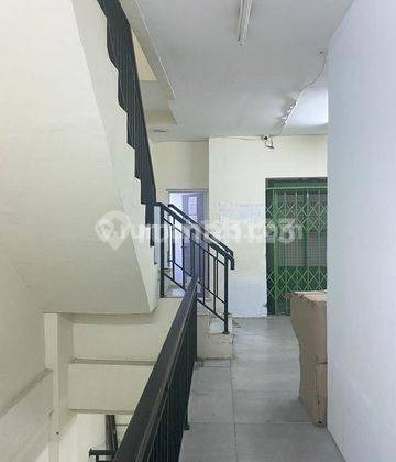 Ruko Gandeng 3 Roxy Siap Pakai Temurah Harga Terjun Payung 2