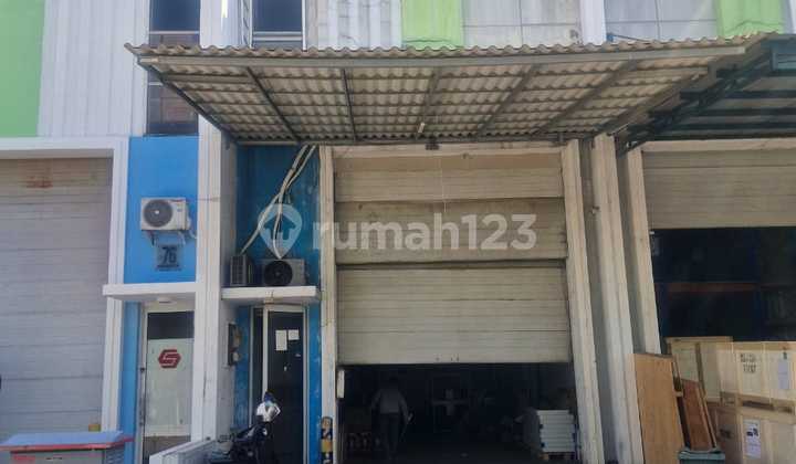 Warehouse for Rent in Kalideres Area, Bizzpark Warehouse Complex