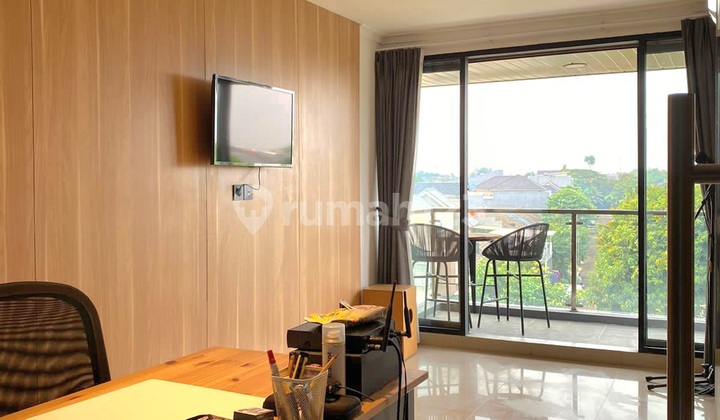 Rumah Cantik Alam Sutera Cluster Feronia 3,5 Lantai Lokasi Strategis dan Asri Rumah Cantik Alam Sutera Cluster Feronia 3,5 Lantai Lokasi Strategis dan Asri