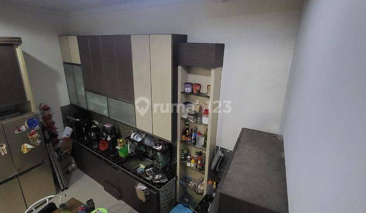 Rumah Poris Paradise 3 Lantai Lokasi Strategis Dalam Cluster  2