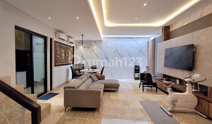 Di Jual Rumah Full Furnish Siap Huni Lokasi Strategis Gading Serpong Tangerang