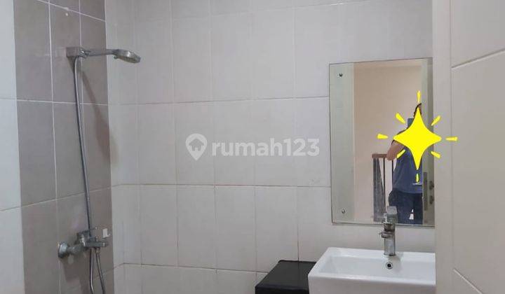 Rumah Thomson Gading Serpong Siap Huni Hadap Selatan  2