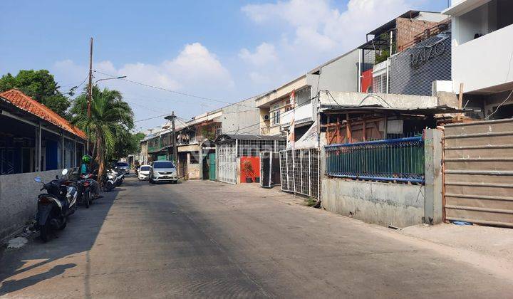 Ruko Baru 3,5 Lantai Di Pinggir Jalan Raya Green Garden 2