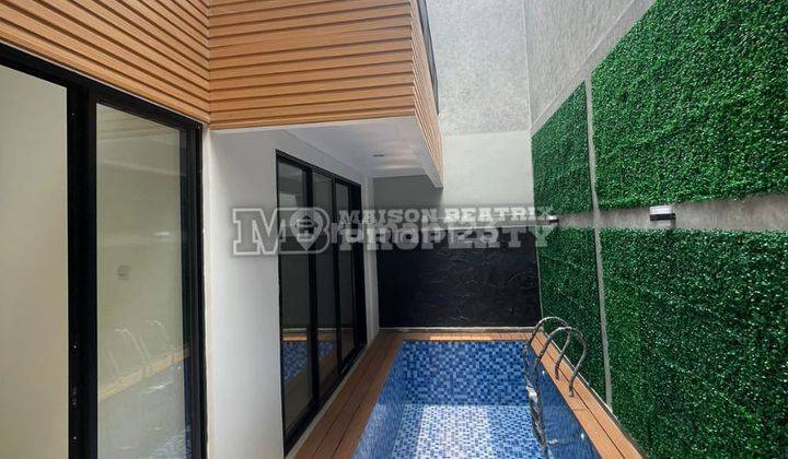 Rumah Baru 2 Lt Dengan Swimpool Di Bintaro 2