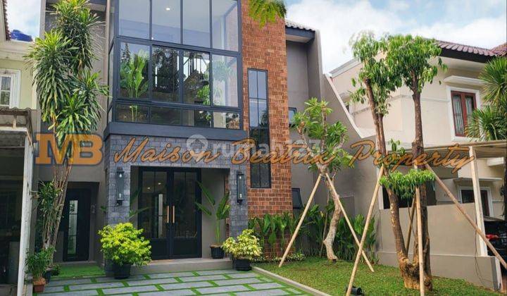 RUMAH FRESH BARU JADI, CANTIK SEMI FURNISHED DI VERSAILLES BSD 1