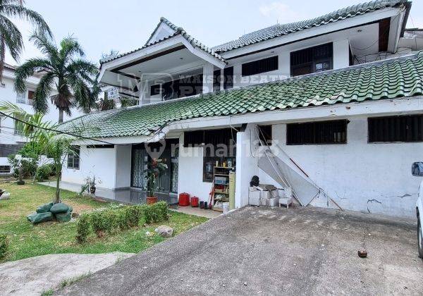 Rumah Mewah Terawat Siap Huni di Green Garden Jakarta Barat 1