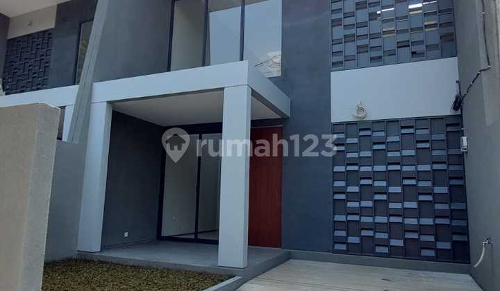 Dijual Rumah Baru 2 Lantai, Siap Huni, Nyaman Dan Aman