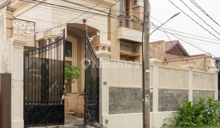 Rumah Megapolitan Cinere Depok Luas 1125 Dekat Toll 1