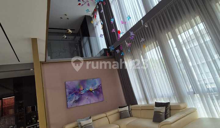 Nava Park Bsd House Exclusive Residence With Swimming Pool 2