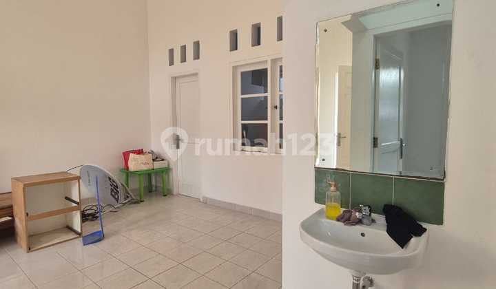 Delatinos House BSD Minimum Lease 2 Years Delatinos House BSD Minimum Lease 2 Years