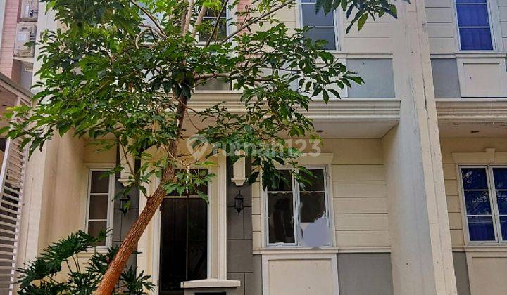 RUMAH DI AZURA VANYA PARK BSD JUAL CEPAT MURAH 1