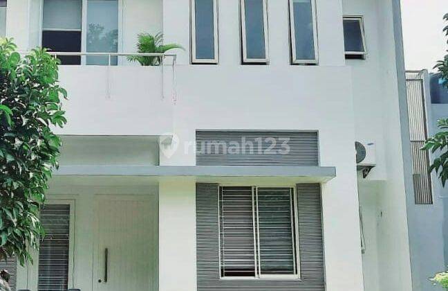 RUMAH THE GREEN BSD LUAS 200 METER BAGUS SIAP HUNI  1