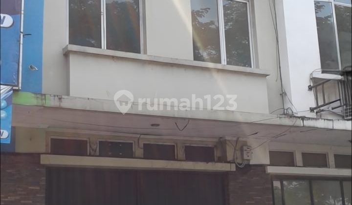 Ruko Tol Boulevard Bsd Lokasi Menghadap Jalan Utama Strategis Ruko Tol Boulevard Bsd Lokasi Menghadap Jalan Utama Strategis