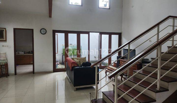Rumah Puspita Loka Bsd Bagus Depan Taman Bisa Kpr 1