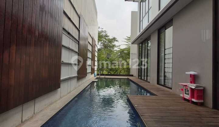 Rumah Nava Park Bsd Hunian Exclusive Dengan Swimming Pool