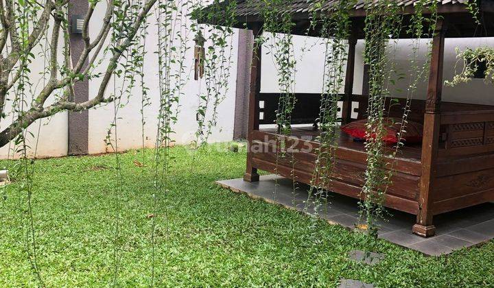 Rumah The Green Bsd 250 Meter Halaman Luas Bisa Kpr  2