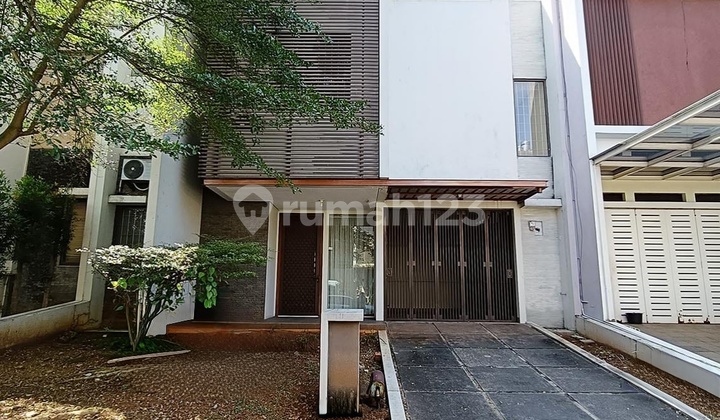 Rumah The Green Bsd Luas 250 Meter Nego Bisa Kpr