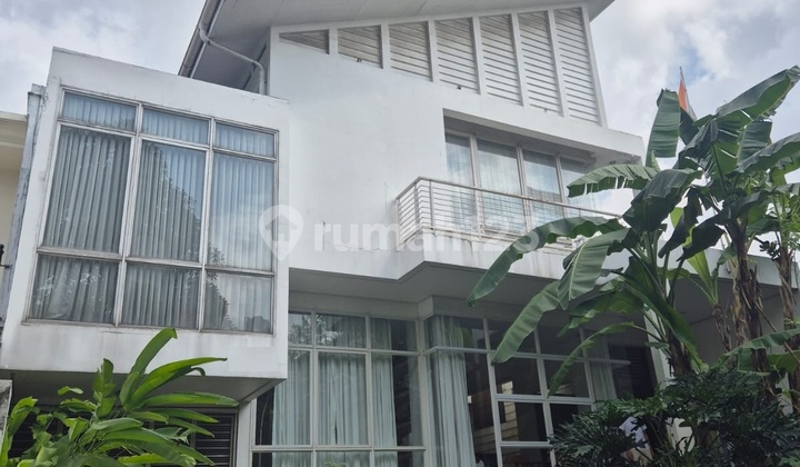 Rumah Puspita Loka Bsd Bagus Luas 180 Meter Bisa Kpr