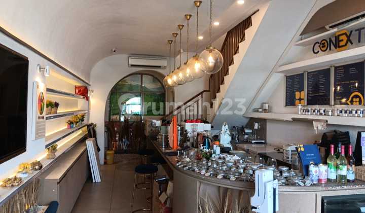 Golden Vienna Shop House BSD Strategic Location Facing Main Road Golden Vienna Shop House BSD Strategic Location Facing Main Road