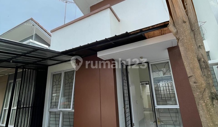 The Icon BSD House, Neat Single-Story Building The Icon BSD House, Neat Single-Story Building