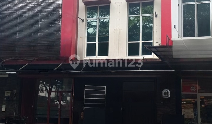 Disewakan Ruko Gandeng 2 Unit di Tol Boulevard BSD