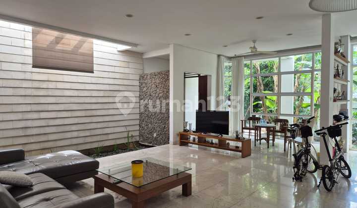 Rumah Puspita Loka Bsd Bagus Luas 180 Meter Bisa Kpr 2