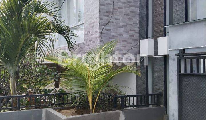 RUMAH SEMI VILLA BESAR  DI SUNSET ROAD 2