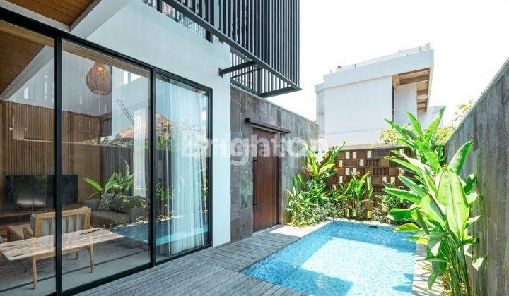 LUXURY VILLA 3 BEDROOM ONE GATE WOOD SYSTEM TULANG CANGGU 1