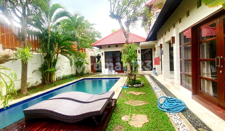 Villa Mewah Luas 330 Mete, 3 Kamar Tidurdi Petitenget ********- Hanya 350 Meter Ke Pantai & W Hotel Seminyak Bagus Villa Mewah Luas 330 Mete, 3 Kamar Tidurdi Petitenget ********- Hanya 350 Meter Ke Pantai & W Hotel Seminyak Bagus