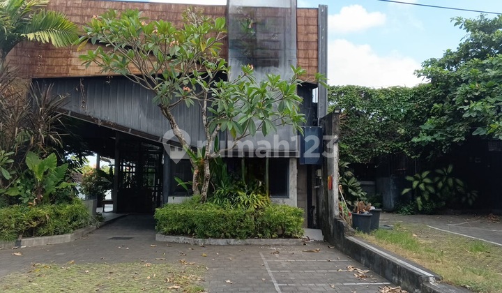 Rare Opportunity! Strategic Ex Café Space 400 Meter In Kerobokan Seminyak Bali Main Street