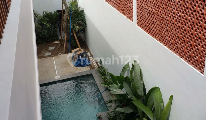 Exclusive 4-Bedroom Brand New Villa In Bumbak Umalas Canggu Bali