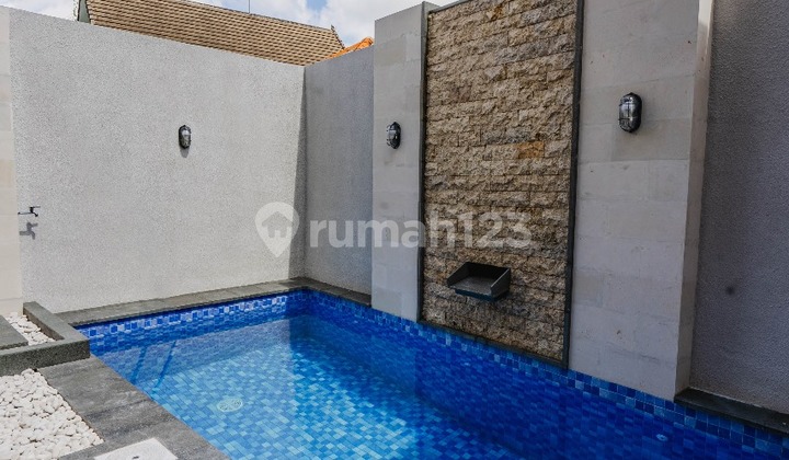 Modern Living 3 Bedrooms + Pool in Jimbaran Bali Starting from 1.5 Billion - Limited Units! Strategically 5 Minutes to GWK & Sidewalk Mall. Modern Living 3 Bedrooms + Pool in Jimbaran Bali Starting from 1.5 Billion - Limited Units! Strategically 5 Minutes to GWK & Sidewalk Mall.