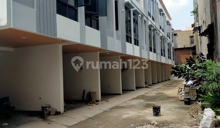 Di Jual Rumah Minimalis di Dwi Warna Sawah Besar Jakarta Pusat