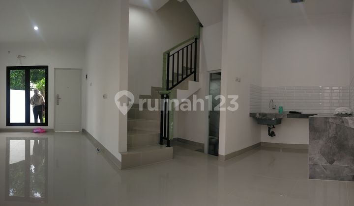 Rumah Baru 2 Lt Shm Di Jl. Batu Tulis Raya Gambir, Kota Jakarta Pusat, Dki Jakarta, Indonesia, 10120, Gambir Rumah Bagus 2